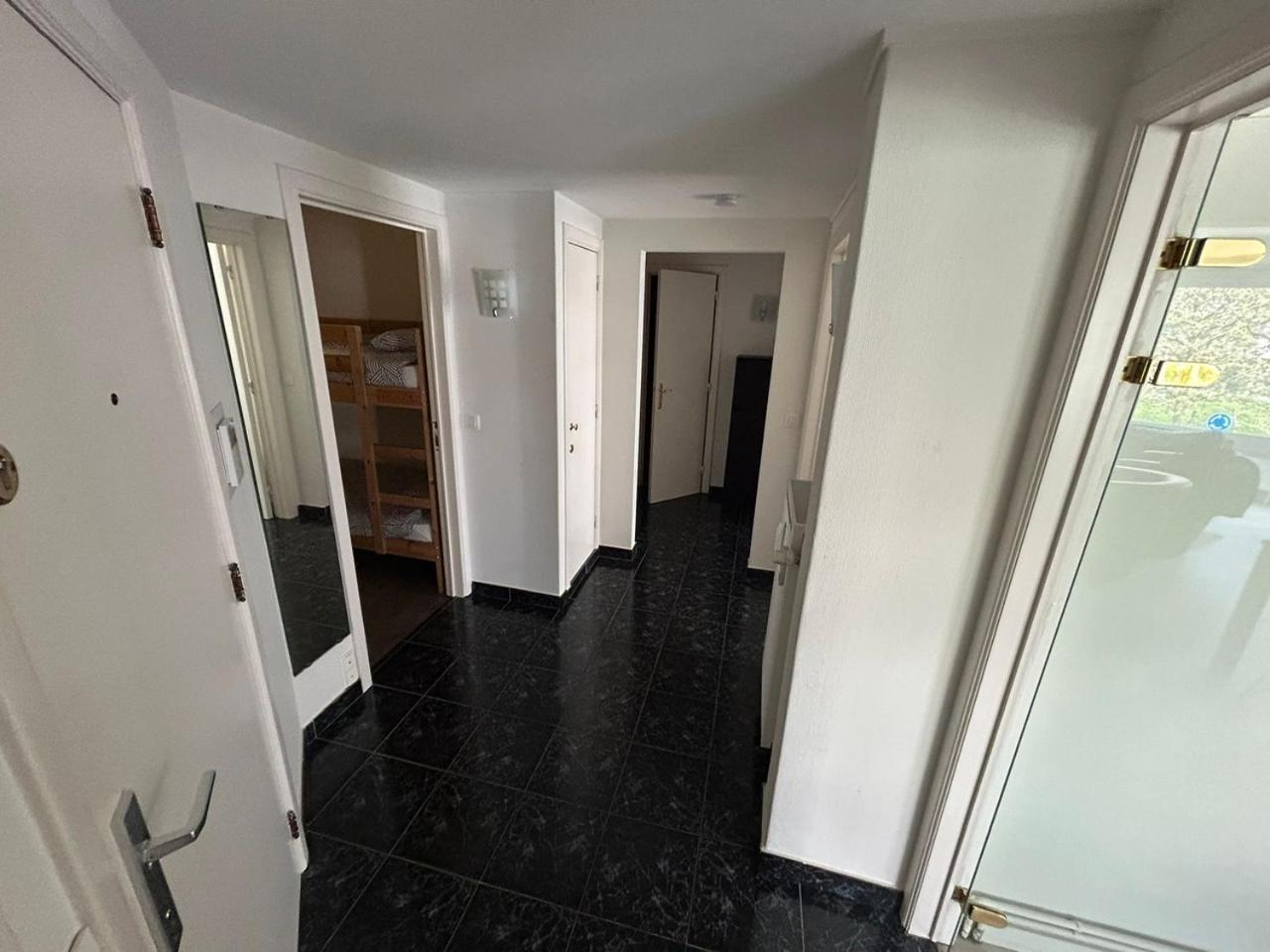 3 Bedroom Apartment Nearby The Sea Ostende Exterior foto