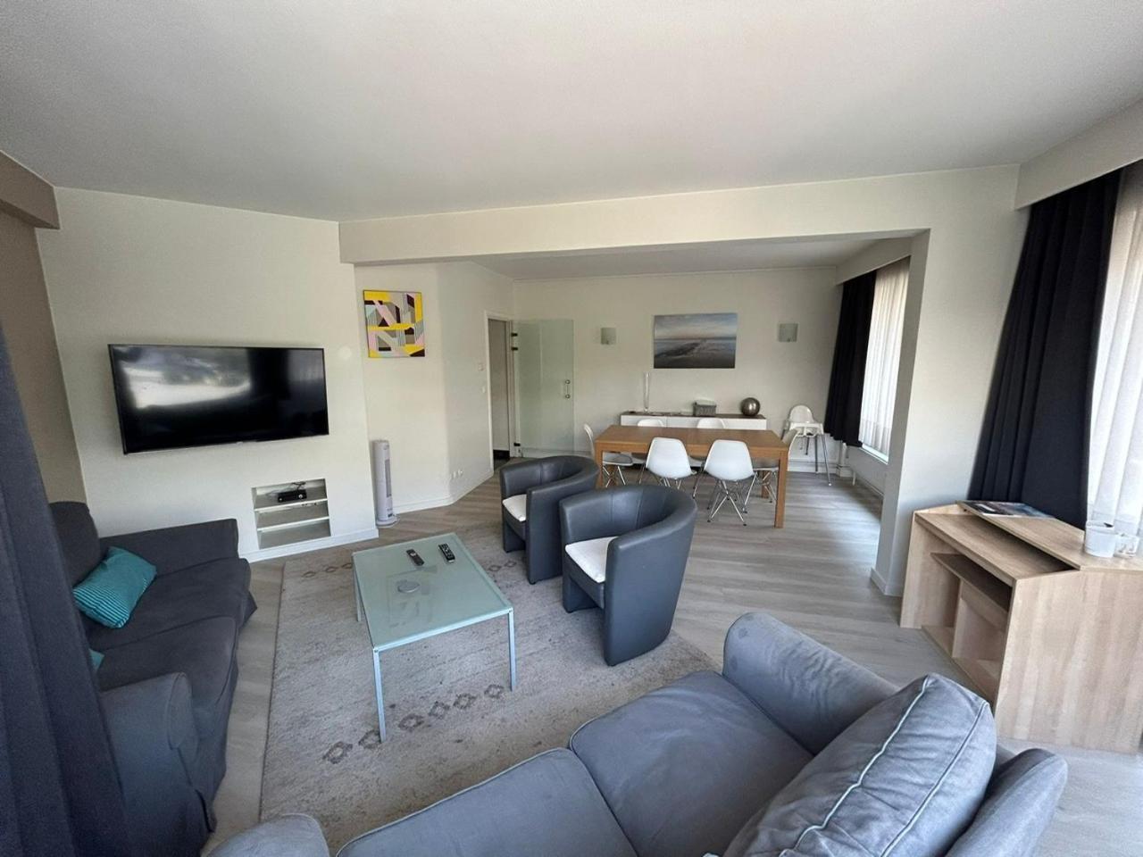 3 Bedroom Apartment Nearby The Sea Ostende Exterior foto