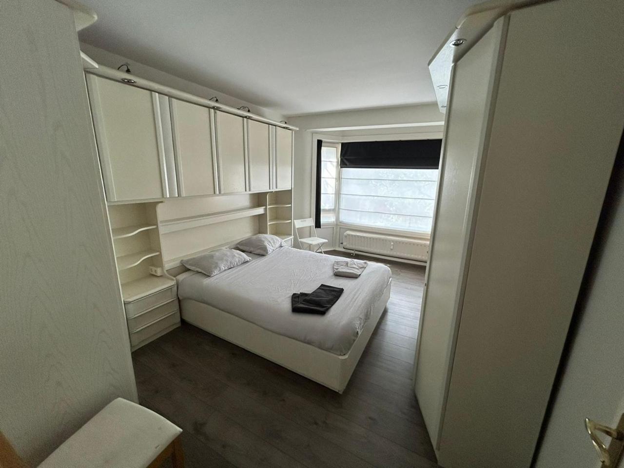 3 Bedroom Apartment Nearby The Sea Ostende Exterior foto